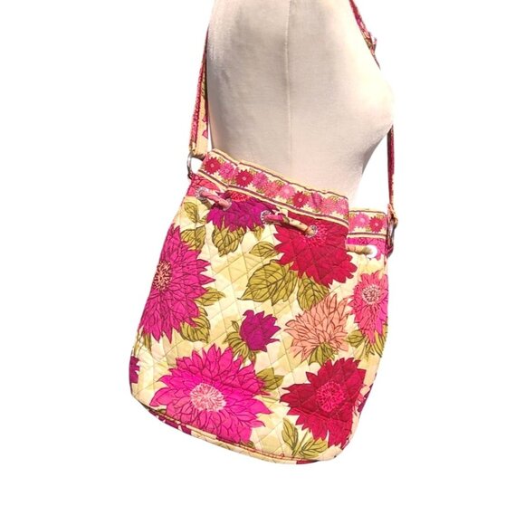 Vera Bradley Hello Dahlia Pink Floral Cotton Quilted Drawstring Shoulder Bag 12" - Picture 2 of 14